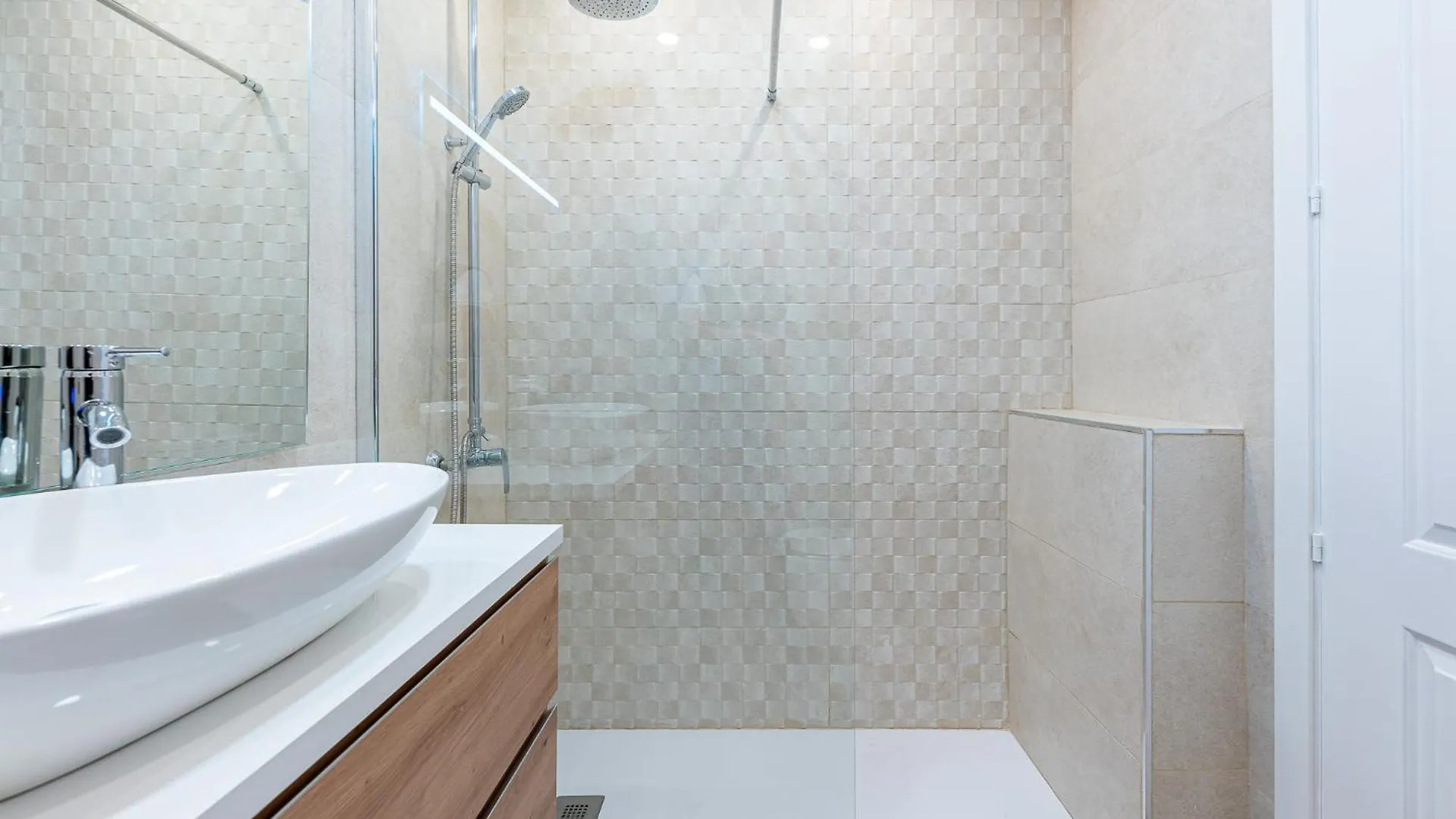 797 Holiday Rentals - Apartamento En Pueblo Quinta A 1 Min De La Playa Benalmádena Spanien